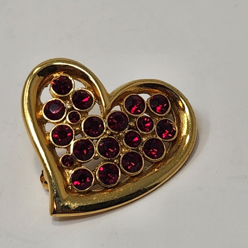 Monet Heart Shape Red Rhinestone Brooch Pin Gold Tone Vintage Costume Jewelry
